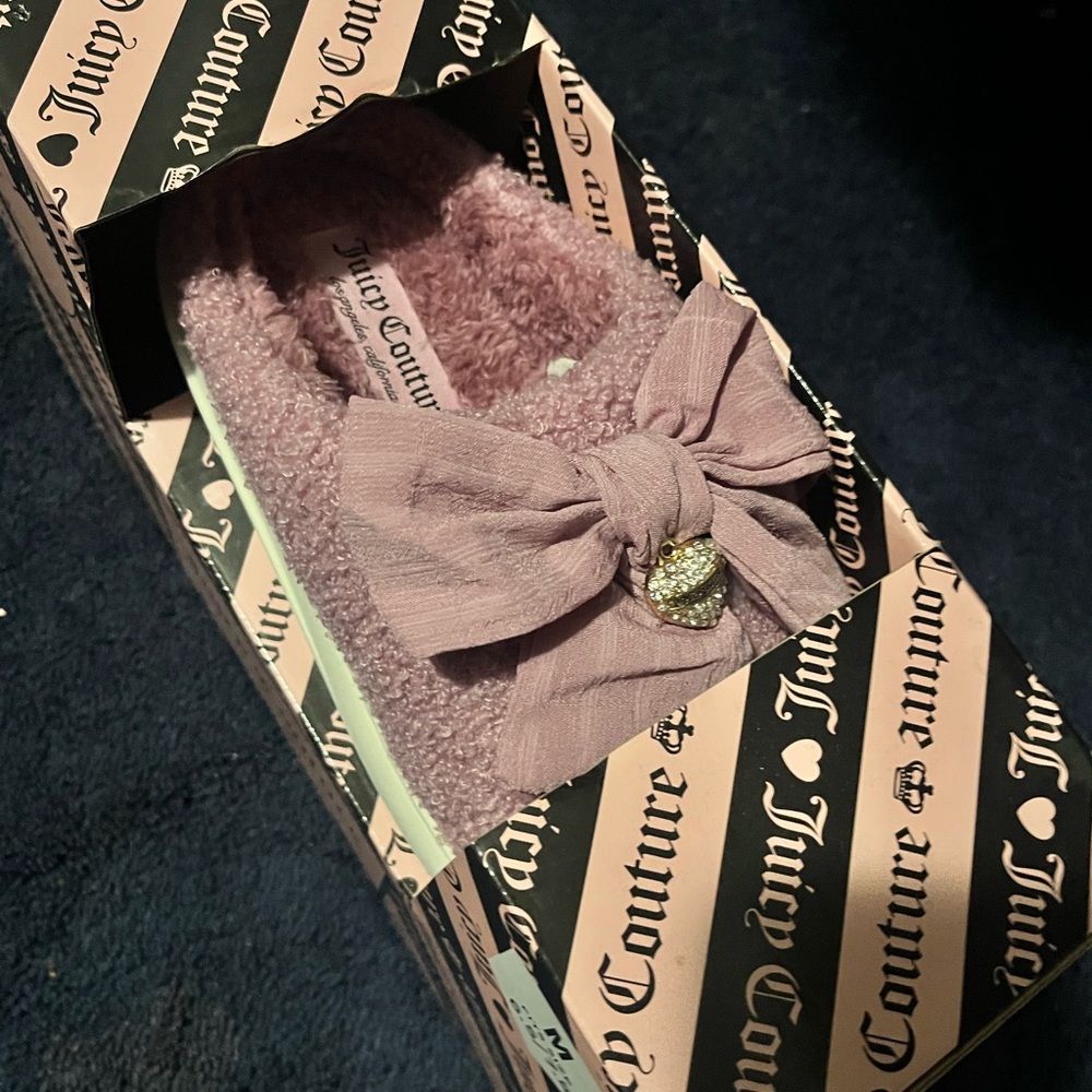 Juicy Couture Slippers with Lace Bow and Gold Charm